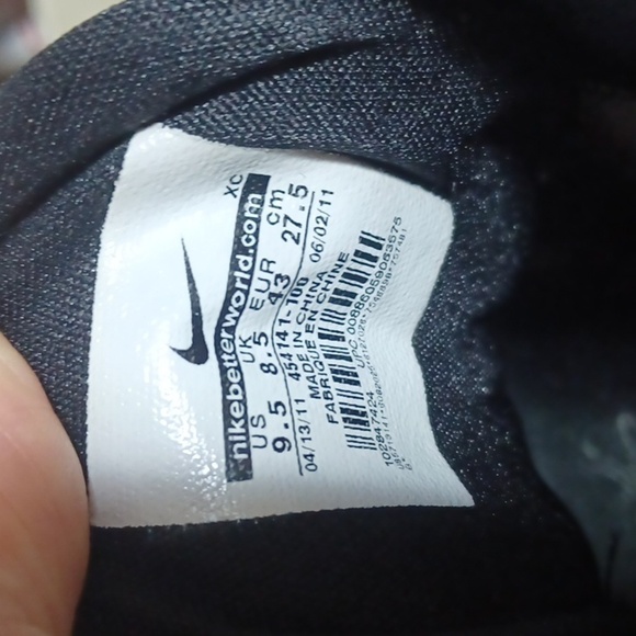 NIKE MENS AIR MAX SIZE 9.5 IN A BEAUTIFUL BLACK AND WHITE LEATHER UPPERS 😍 👌 ♥ - Picture 8 of 8